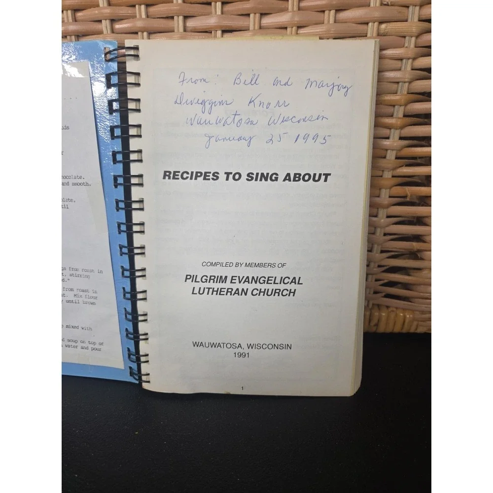 Pilgrim Evangelical Lutheran‎ Church Cookbook Wauwatosa, Wisconsin 1991